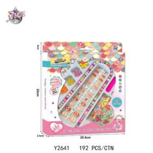 SET ACCESORIOS P/UÑAS 20X22CM CAJA